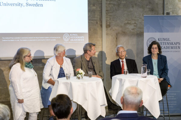 Panel discussion with Birgitta Svenningsson, Lund University, Sweden; Dorthe Dahl-Jensen, University of Copenhagen, Denmark; Martin Jakobsson, the Royal Swedish Academy of Sciences; Syukuro Manabe, Princeton University, USA and Susan Solomon, MIT, USA. Photo: Kennet Ruona.